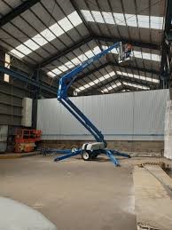 Articulated Cherry Picker Access